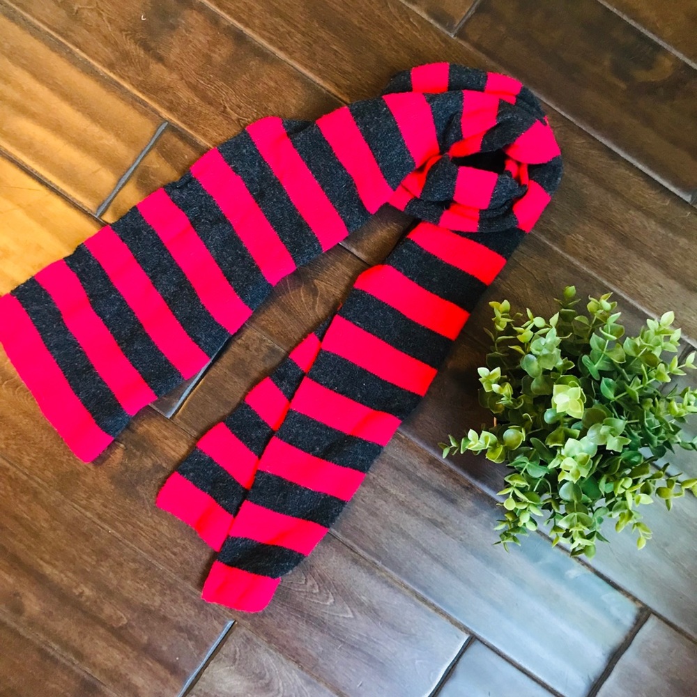 [Xhilaration] Striped Scarf